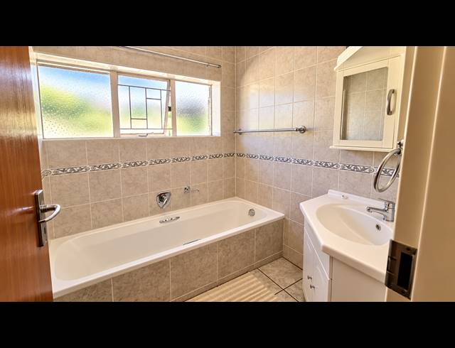 3 BEDROOM HOUSE FOR SALE IN DALPARK PROPER